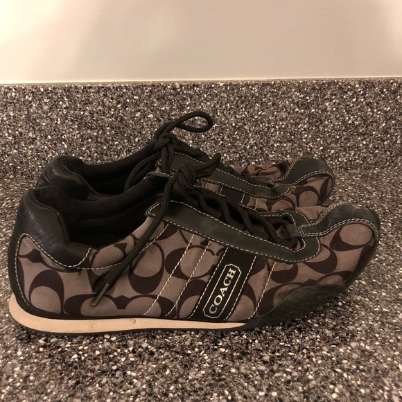 Coach Sneakers Tennis Shoes - Picture 2 of 5